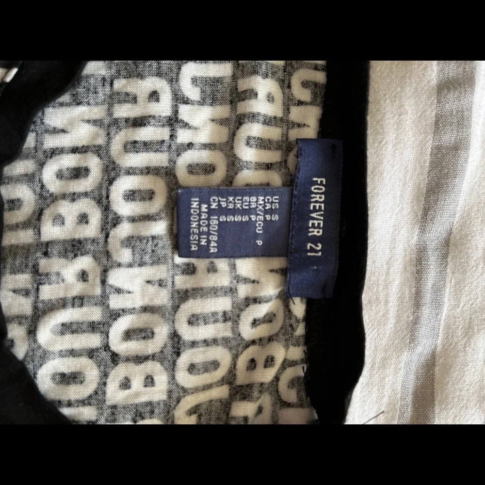 Forever 21 Bonjour Top SZ S - Picture 3 of 3